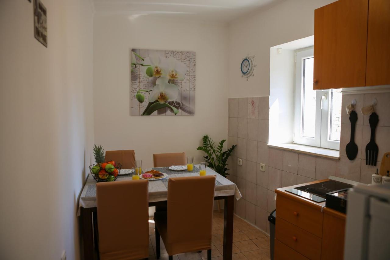 Apartment B&J - In The Center Of สปลิท ภายนอก รูปภาพ